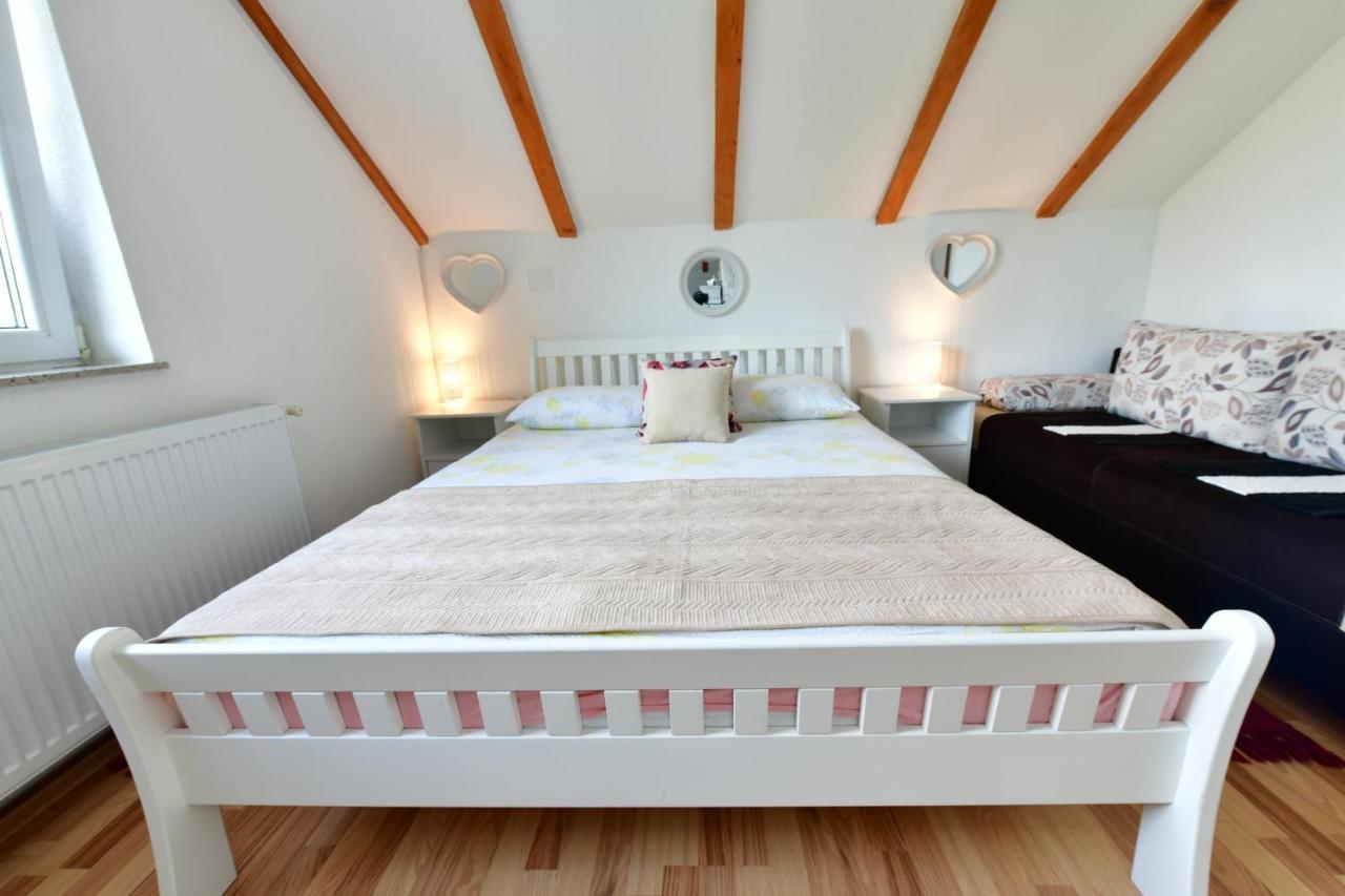 Apartment Andreja Selište Drežničko Zewnętrze zdjęcie